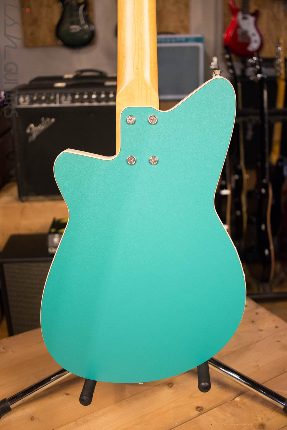 USA Reverend RumbleFish Turquoise 4 String Bass RARE