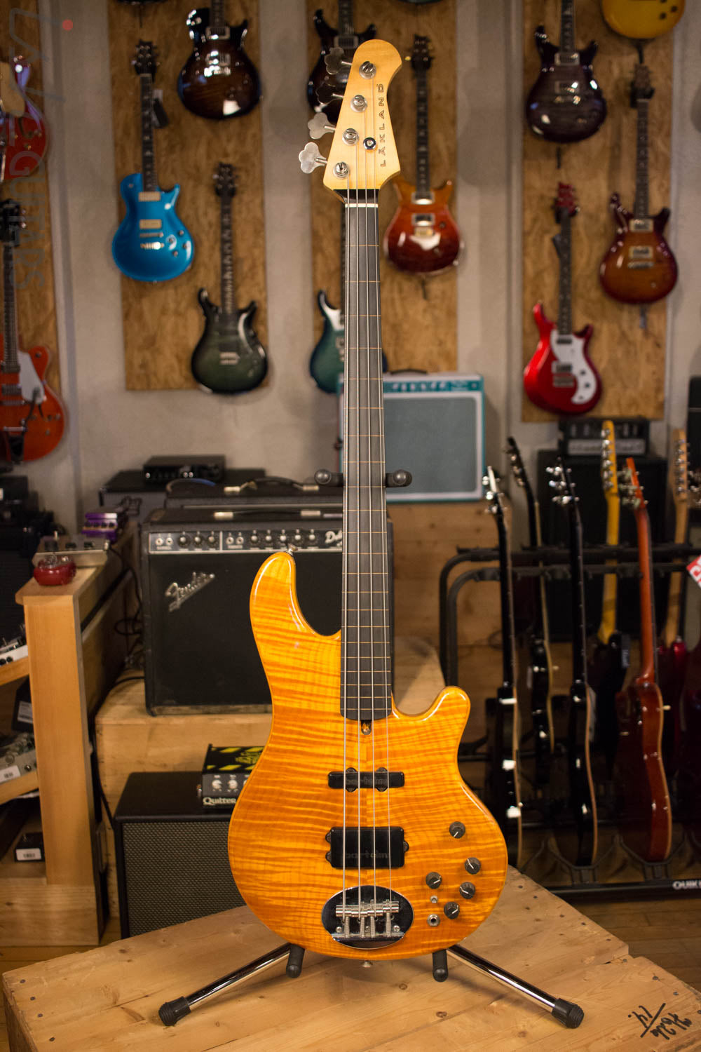 1995 First Year! USA Lakland 4-94 Fretless Four String Early RARE
