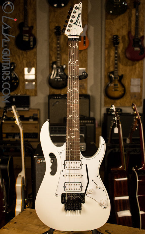 Ibanez JEMJR Steve Vai Signature