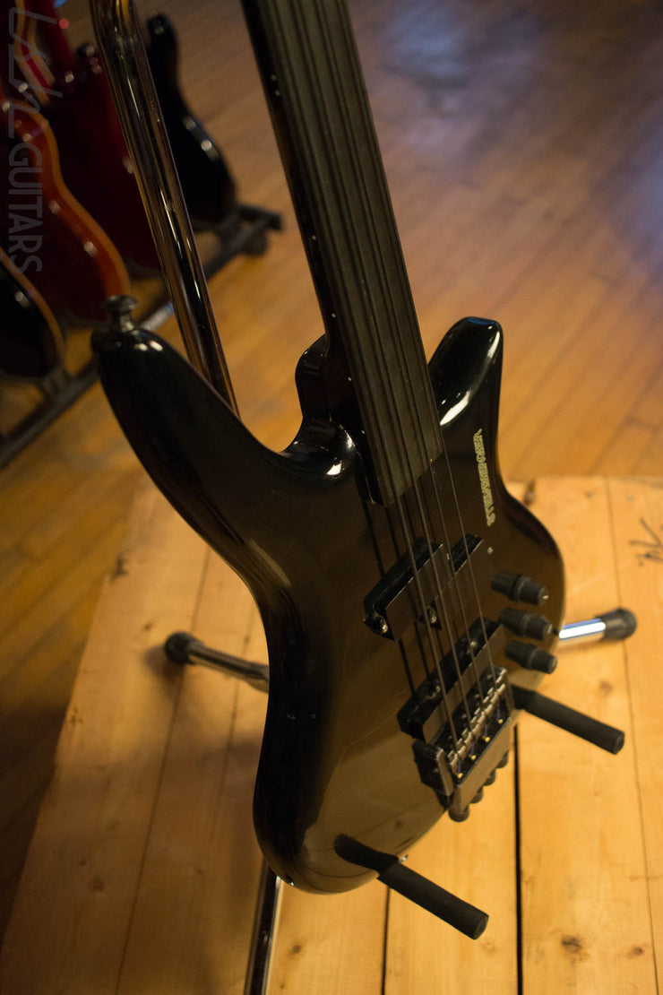 Steinberger XQ3 Fretless Bass Black 4 String
