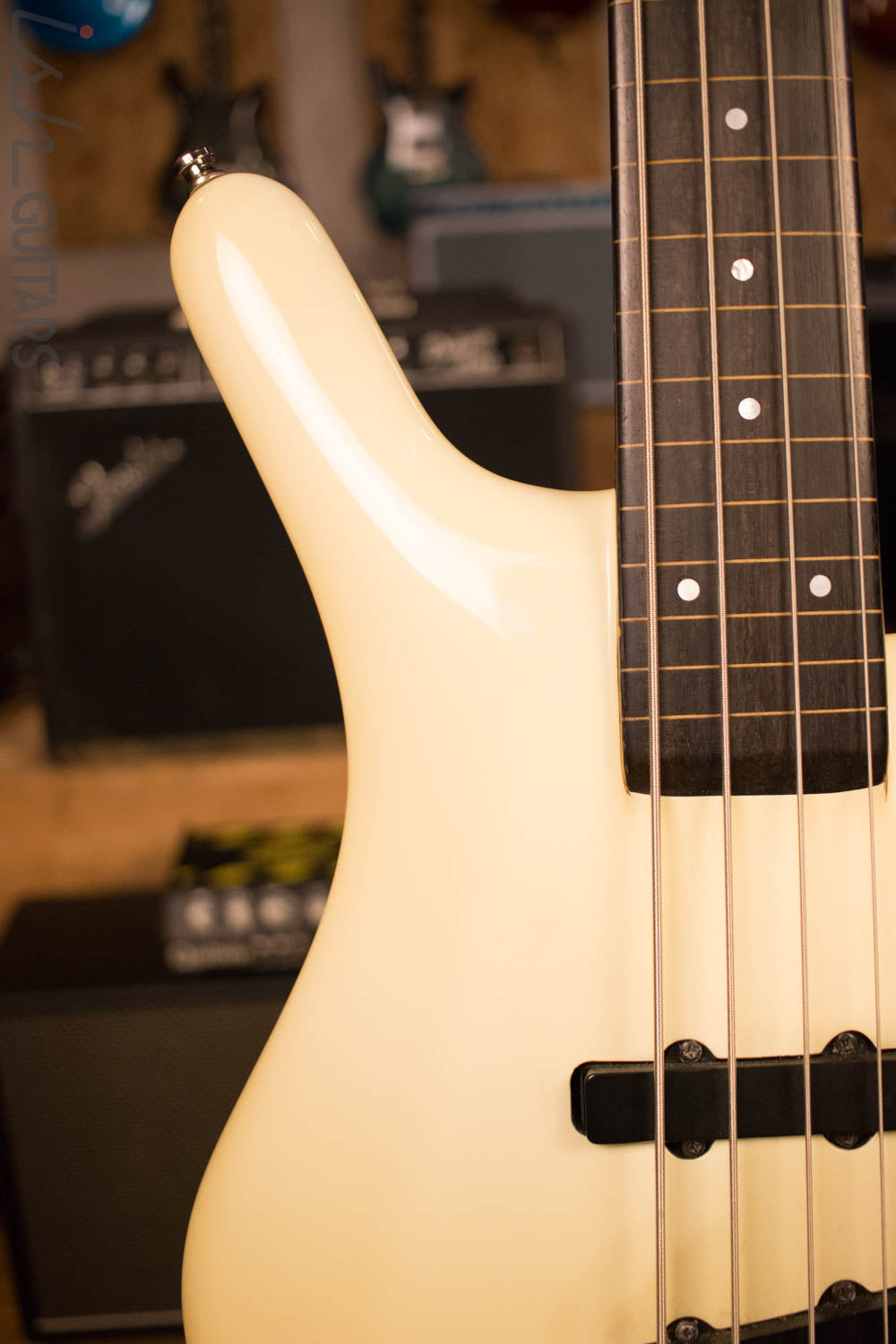 Early Warwick Thumb Fretless Bass Neck Thru Four String