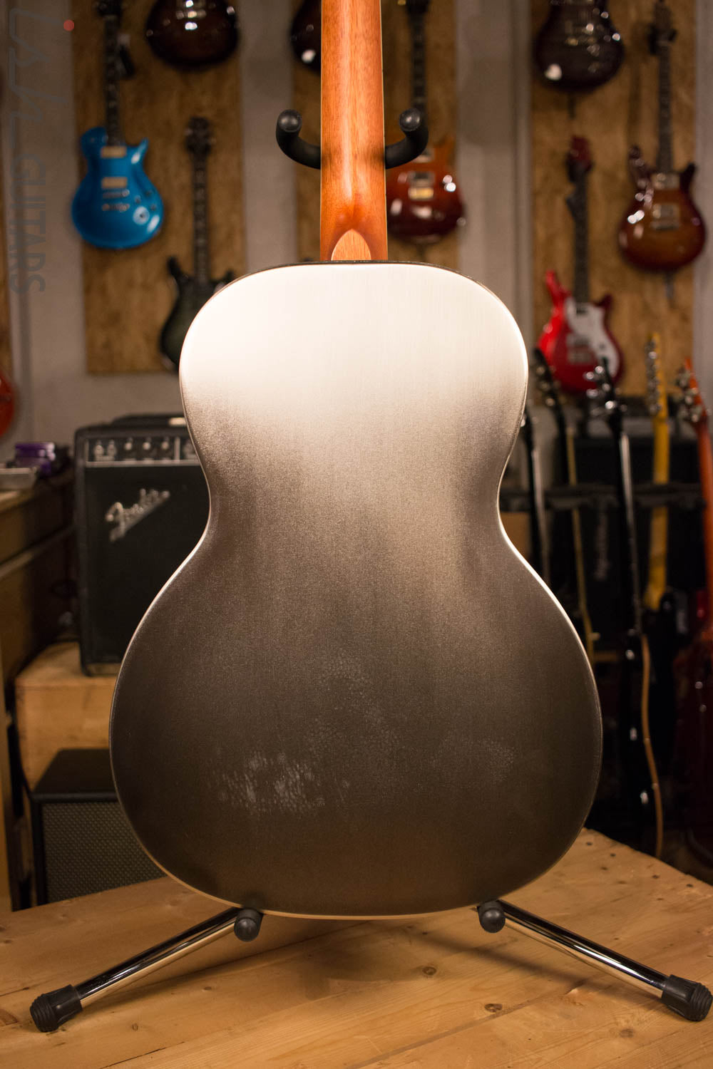 Gretsch Guitars G9221 Bobtail Steel Round-Neck Acoustic-Electric Guitar