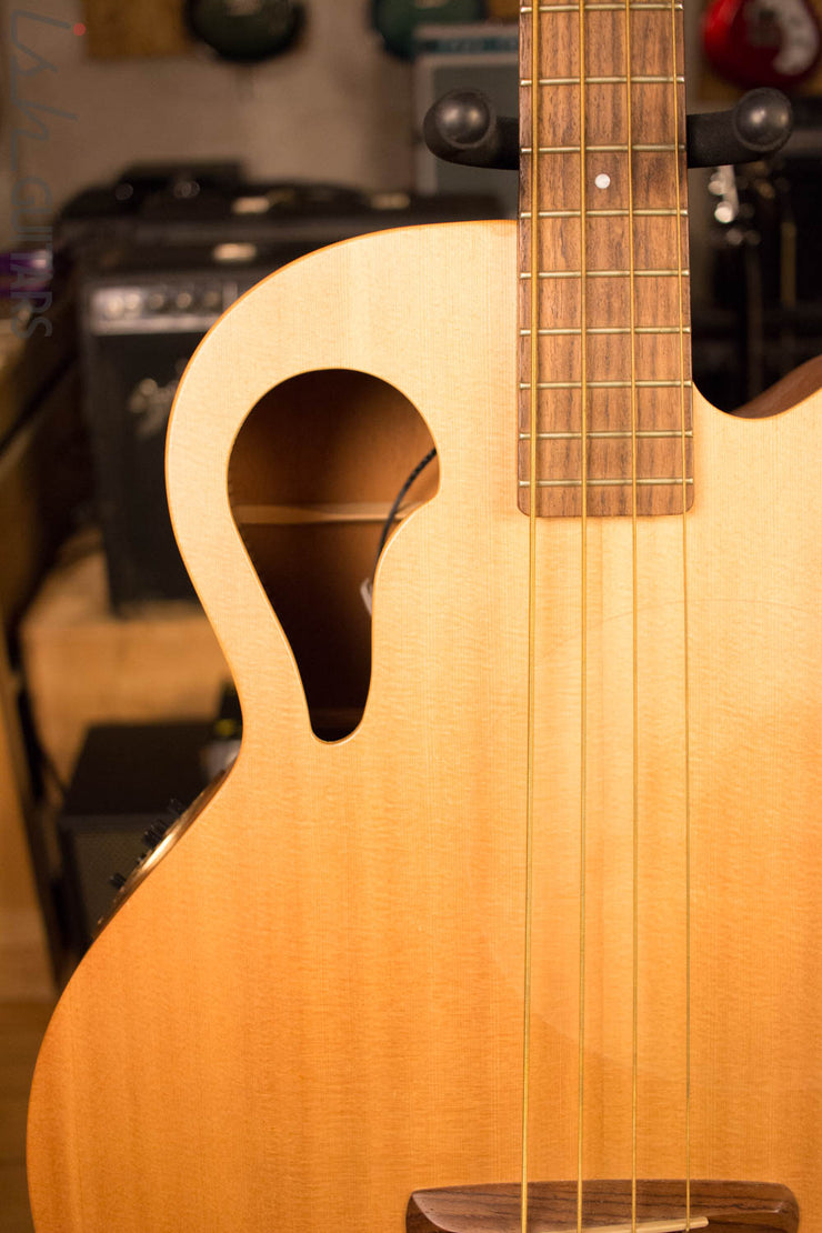 Tacoma Thunderchief CB10C Acoustic Bass with Electronics