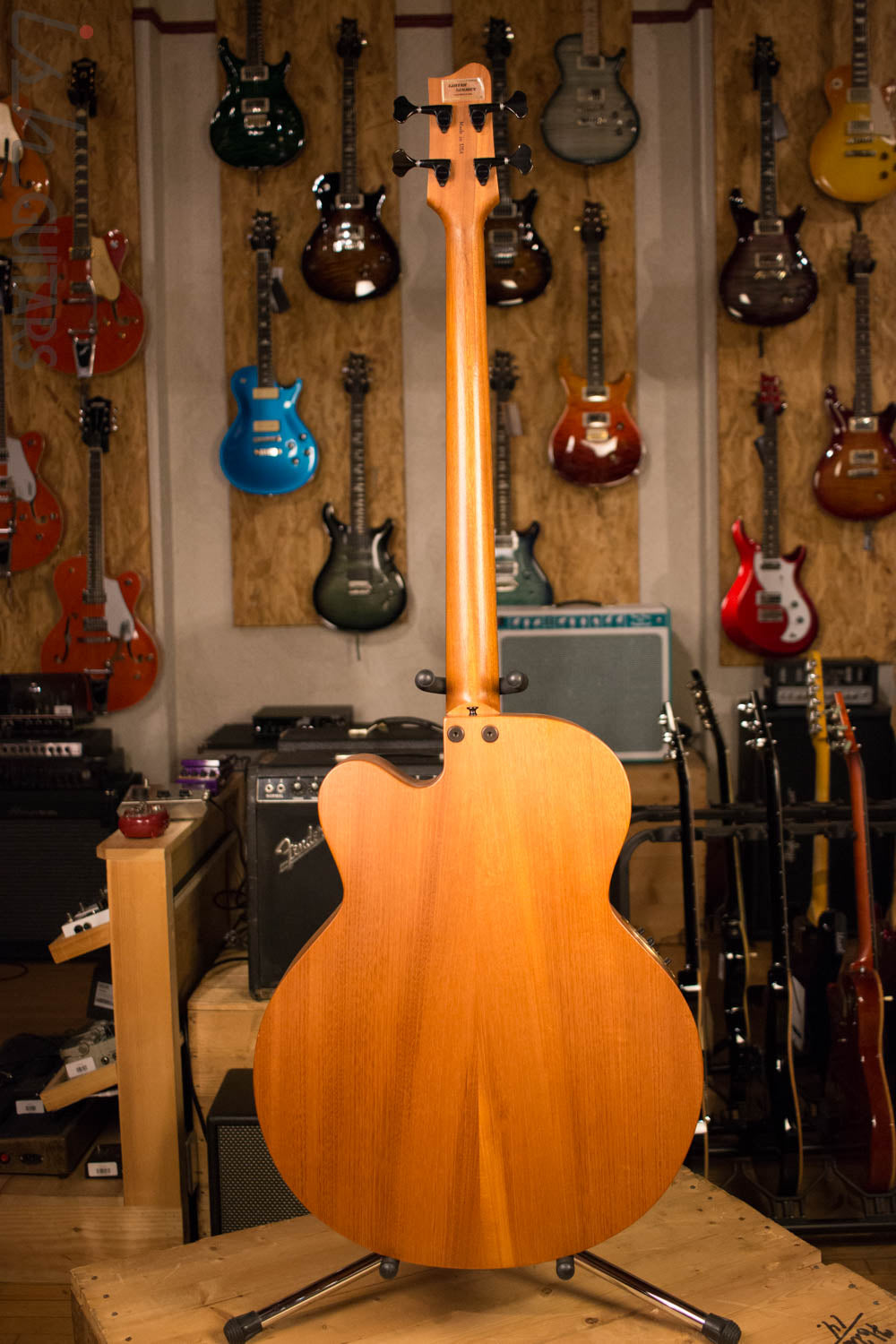 Tacoma Thunderchief CB10C Acoustic Bass with Electronics