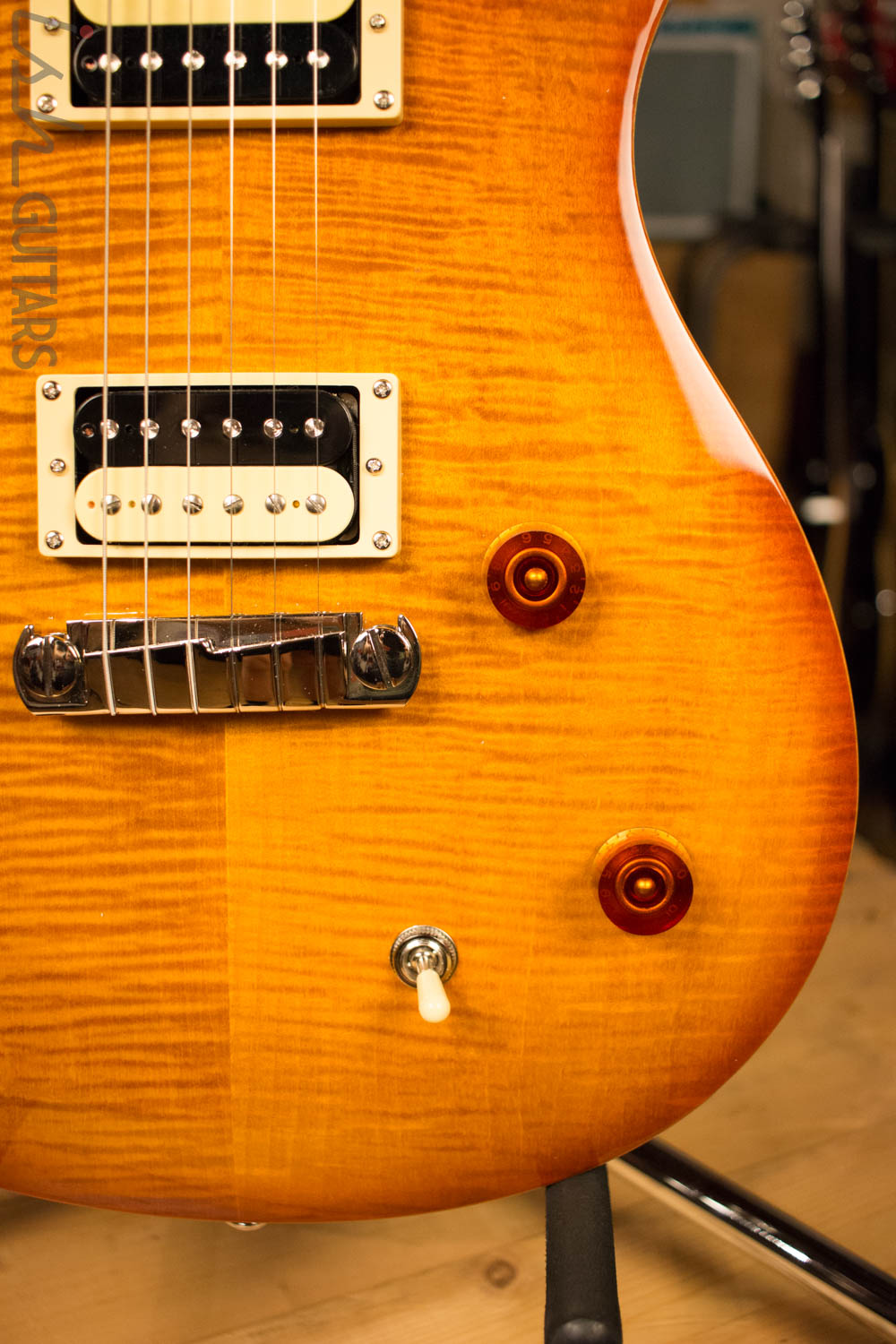 Paul Reed Smith PRS SE Custom 22 Semi-Hollow Vintage Sunburst