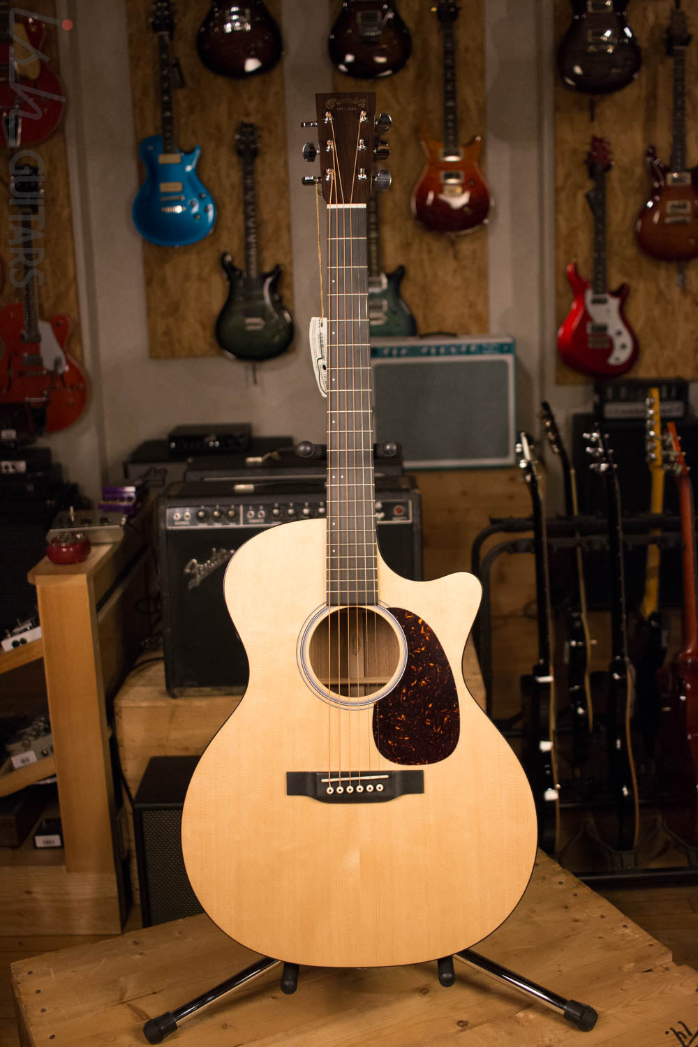 2017 Martin Performing Artist Series GPCPA4 Grand Performance Acoustic-Electric Guitar