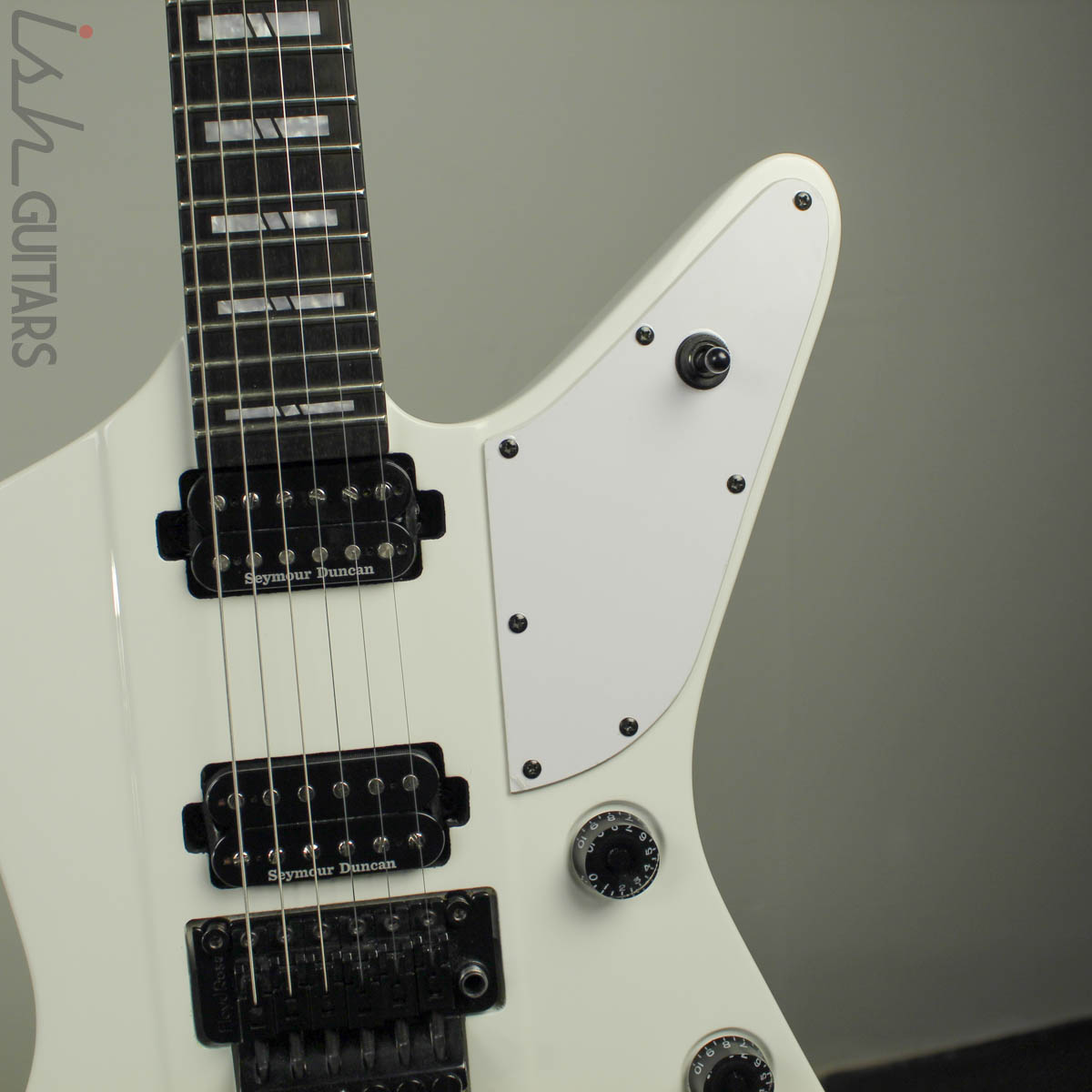 2016 Washburn Parallaxe Priestess Z20FR Marzi Montazeri Signature