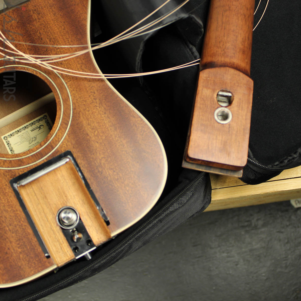 Journey Instruments OF310 Overhead Mahogany Sapele Acoustic Travel