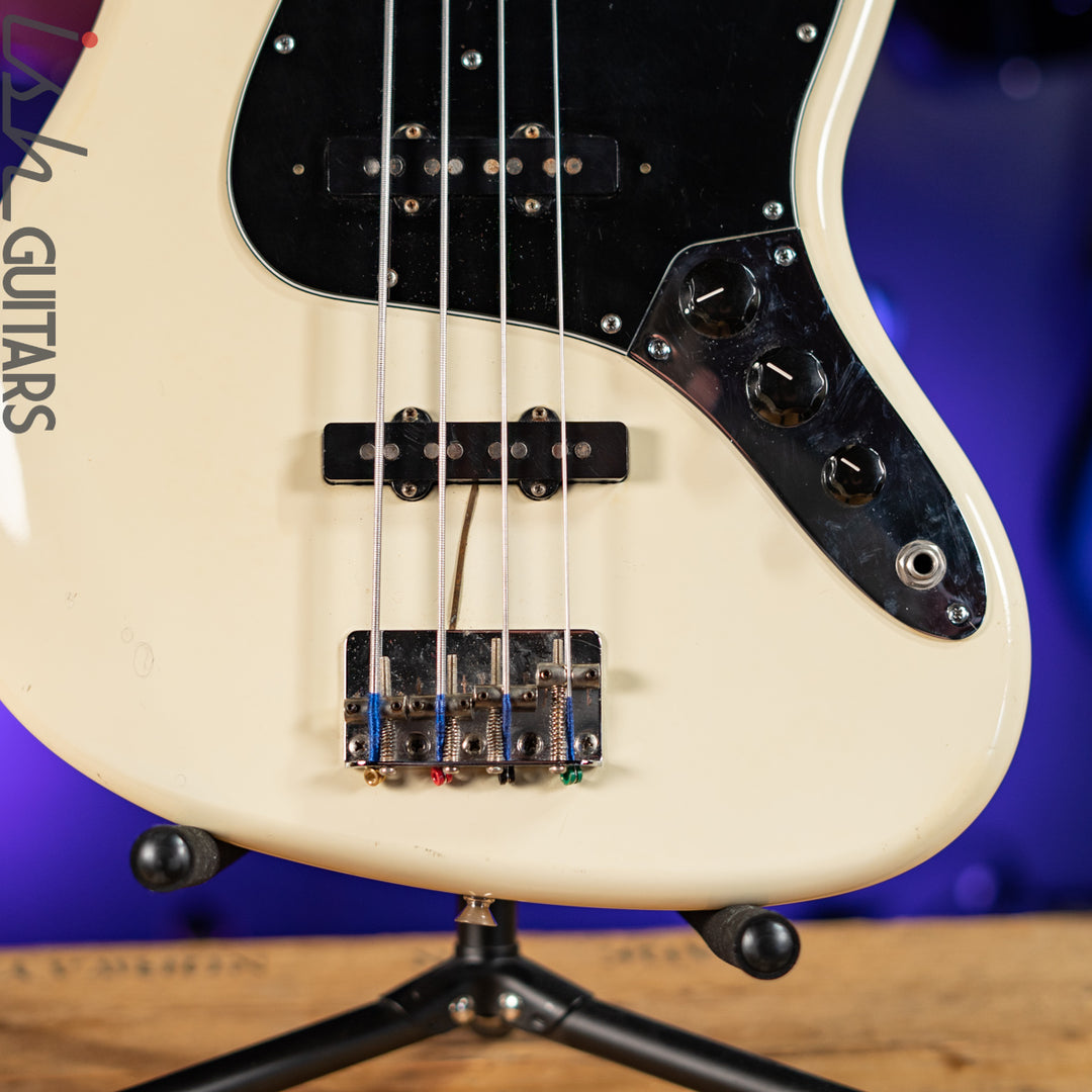 1990-1991 Fender MIJ Fretless Jazz Bass Olympic White
