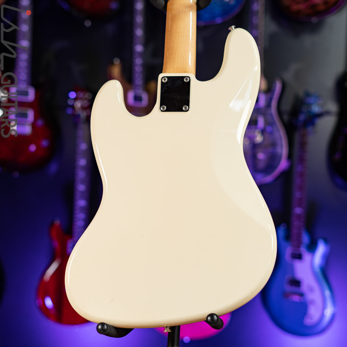 1990-1991 Fender MIJ Fretless Jazz Bass Olympic White – Ish Guitars