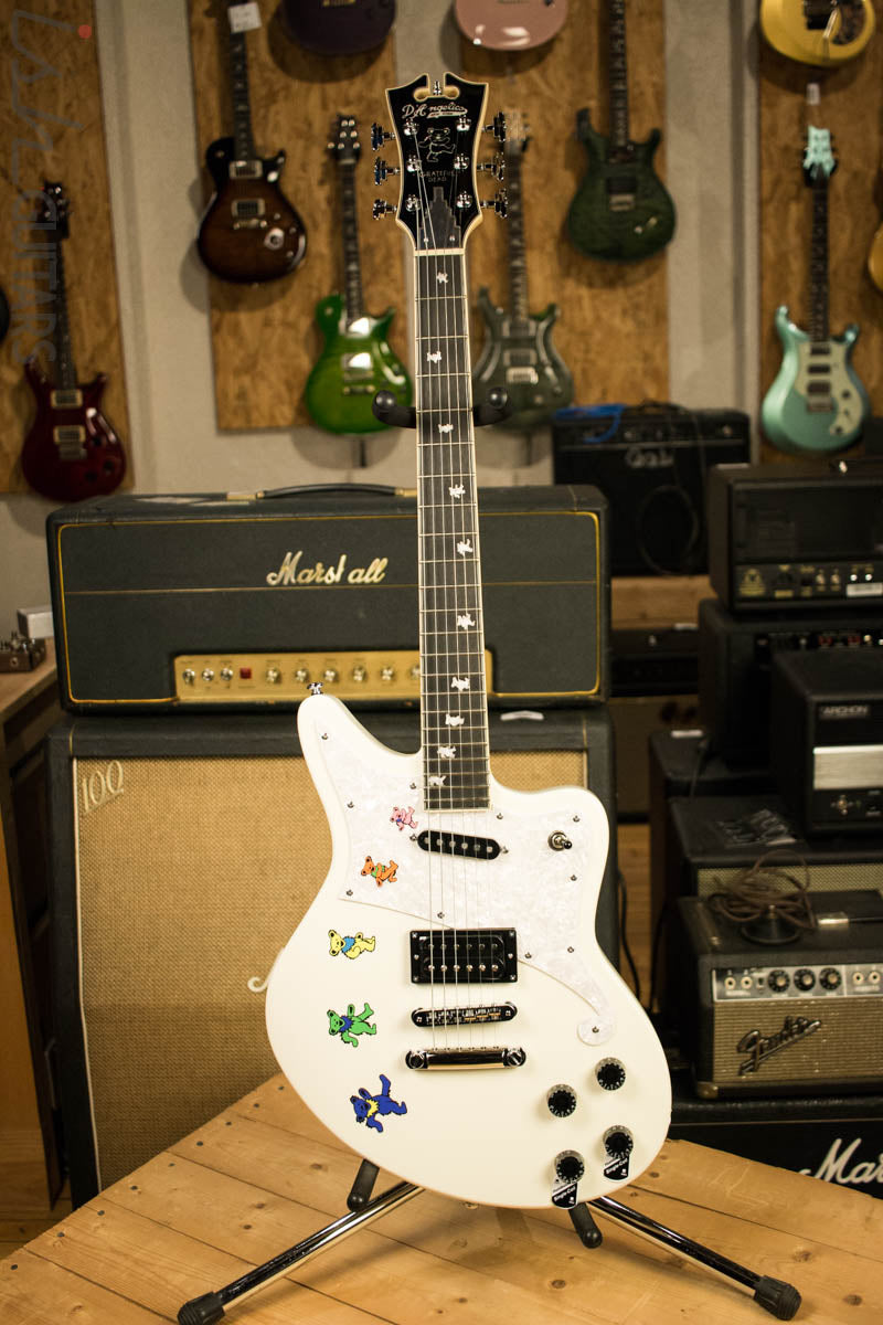 D'Angelico Premier Series Bedford Grateful Dead Special Edition