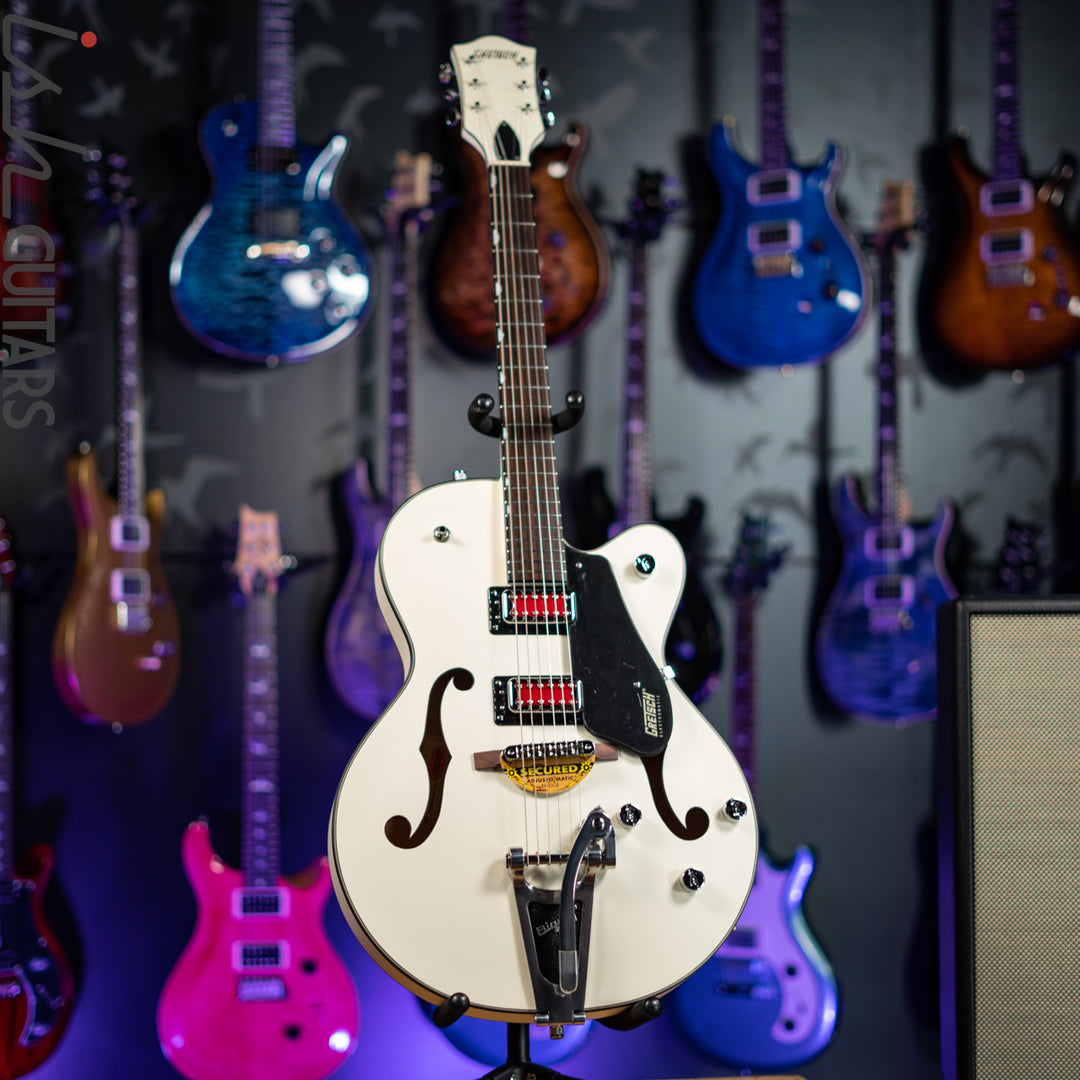 Gretsch G5410T Electromatic “Rat Rod” Hollowbody Vintage White - Demo