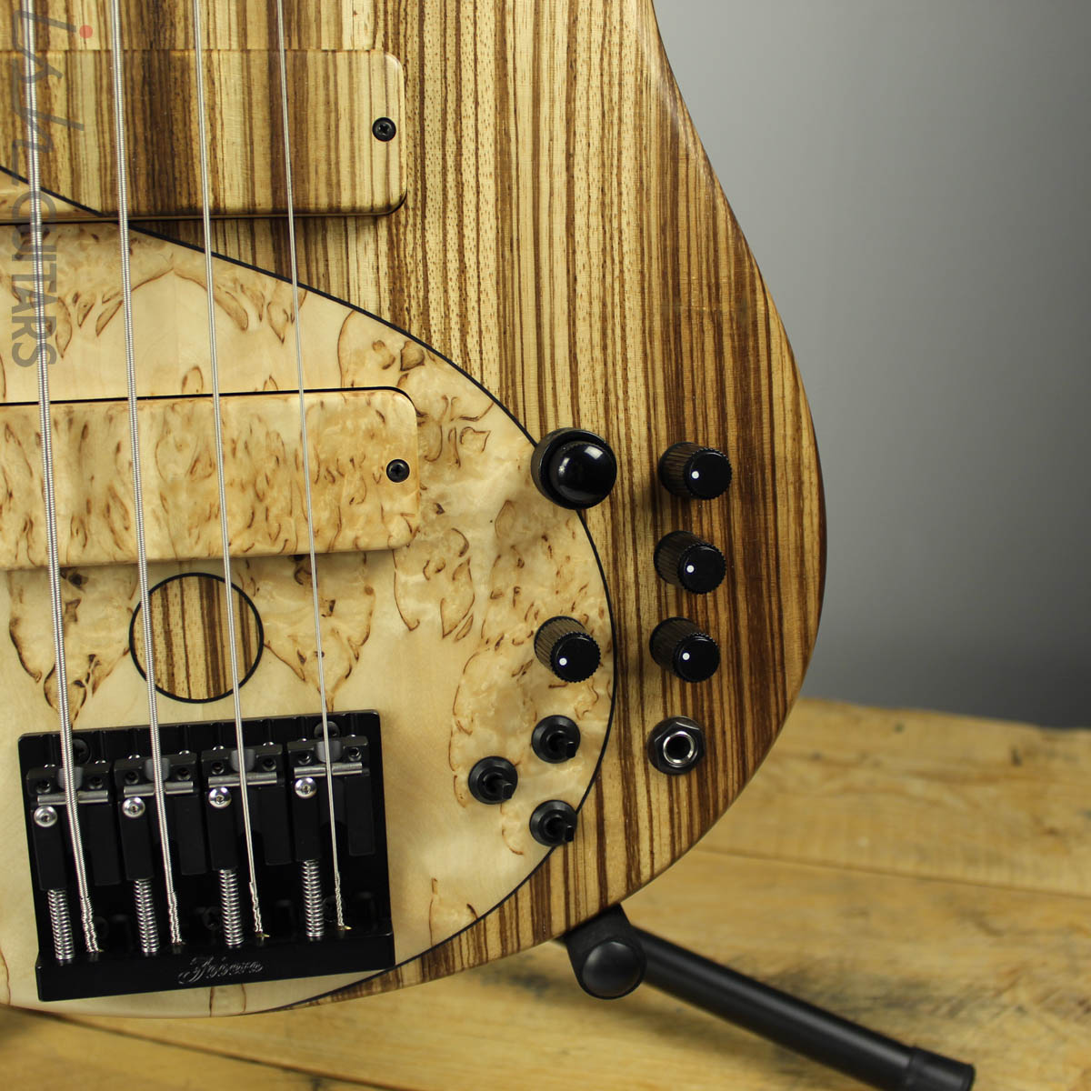 Fodera Yin Yang Deluxe Monarch NAMM 2019 Bass Masur Birch