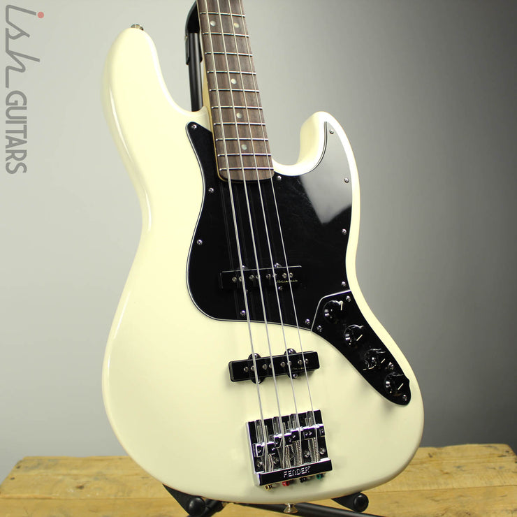 2017 Fender Jazz Bass Deluxe Active Olympic White