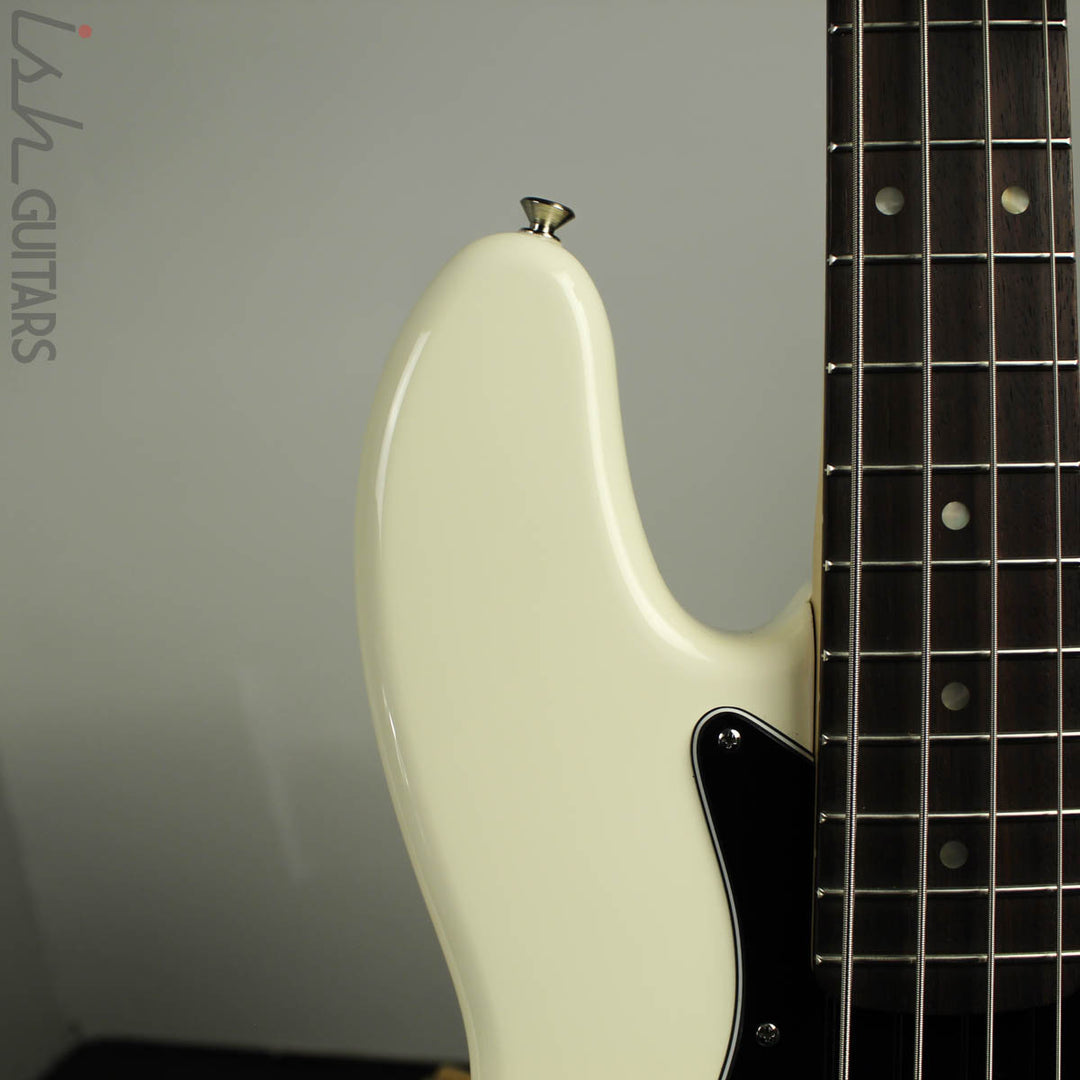 2017 Fender Jazz Bass Deluxe Active Olympic White