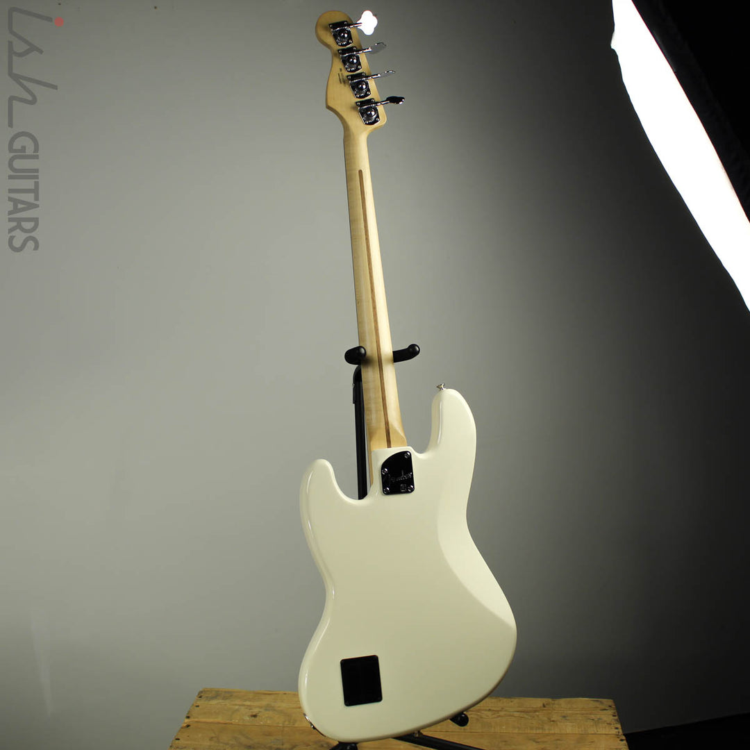 2017 Fender Jazz Bass Deluxe Active Olympic White