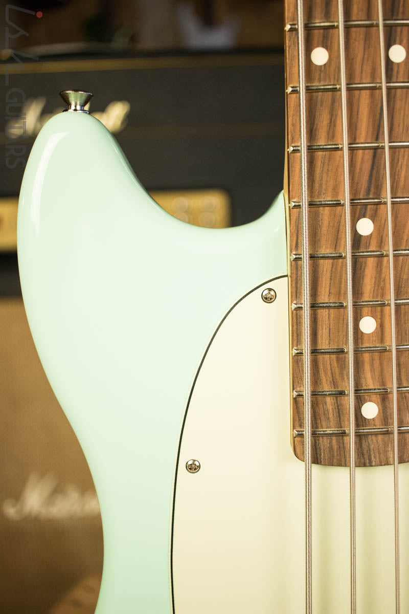2017 Fender PJ Mustang Bass Daphne Blue