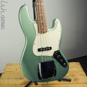 2004 Fender Jazz Bass Metallic Green 2018 Fender Neck