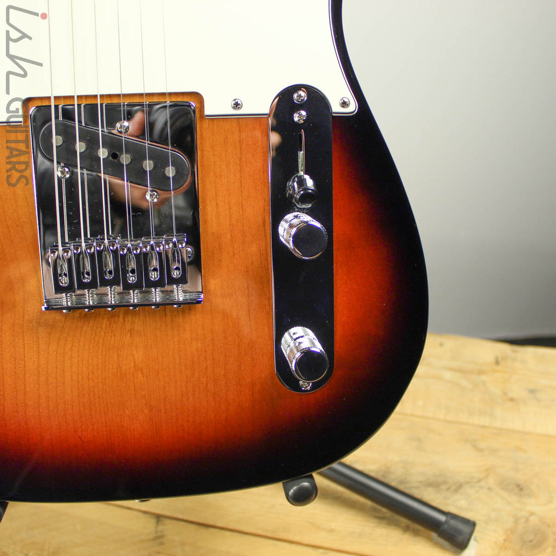 2018 Fender Players Series Telecaster w/ Hard Case