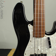 2000 Fender MIM Fretless Jazz Bass Black