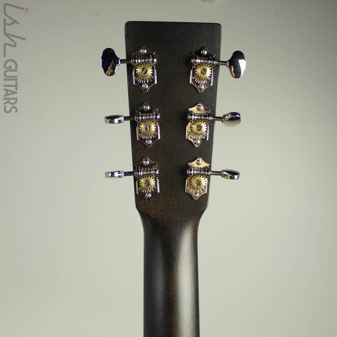 2019 Martin OMCE Shadow Burst Guitar NAMM (DEMO VIDEO)