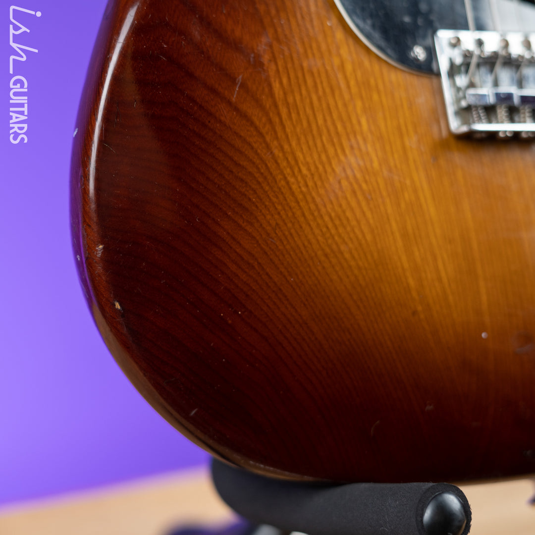 1980’s Ovation Ultra GS Burst