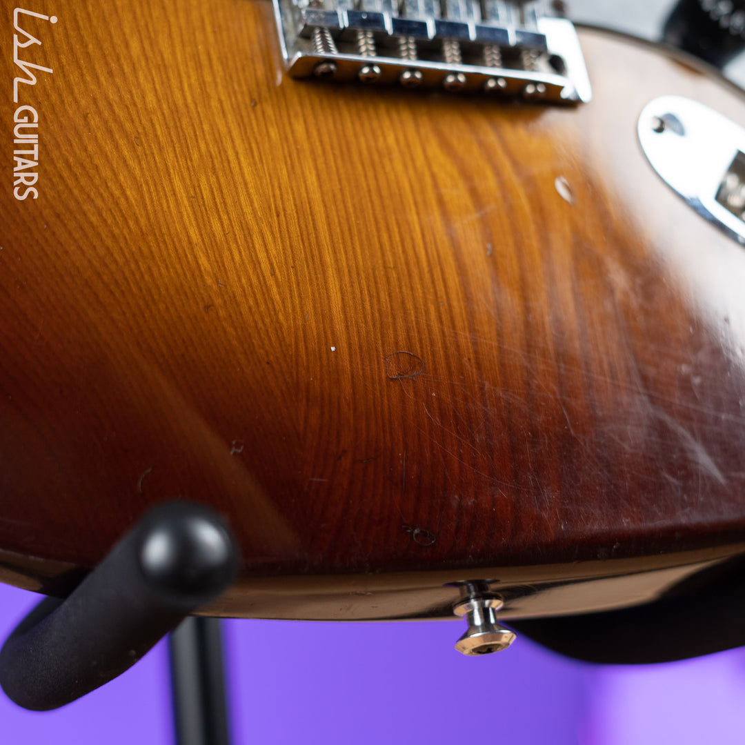 1980’s Ovation Ultra GS Burst
