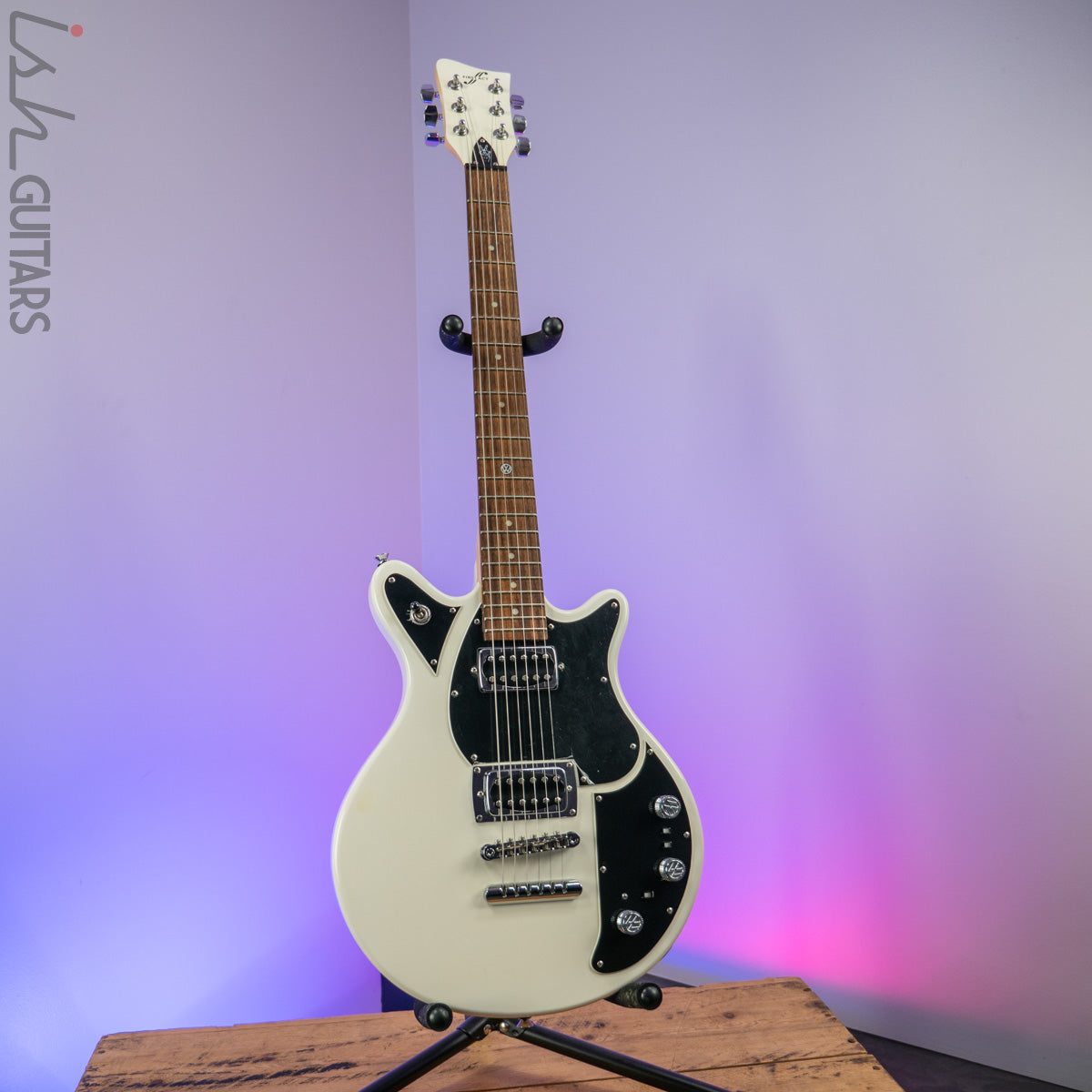 2006 First Act Volkswagen Garage Master Limited Edition – Ish Guitars
