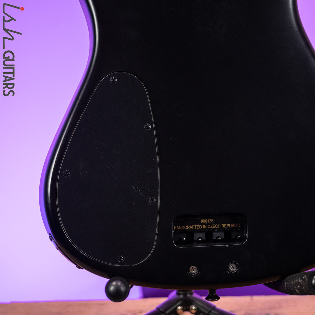 NS Designs NXT4a Radius Bass Guitar