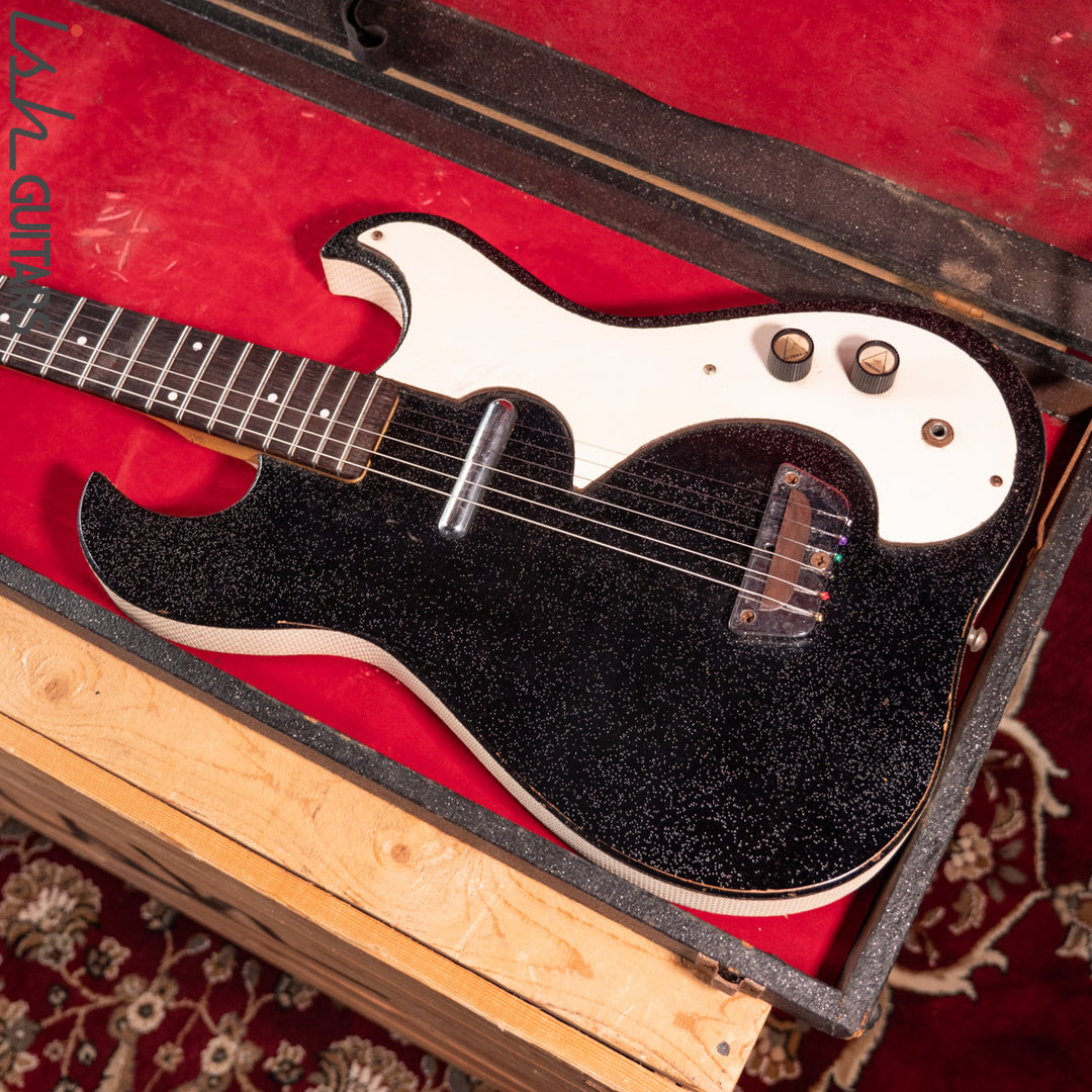 1960s Sears Silvertone Model 1448 Guitar and Amplifier Case
