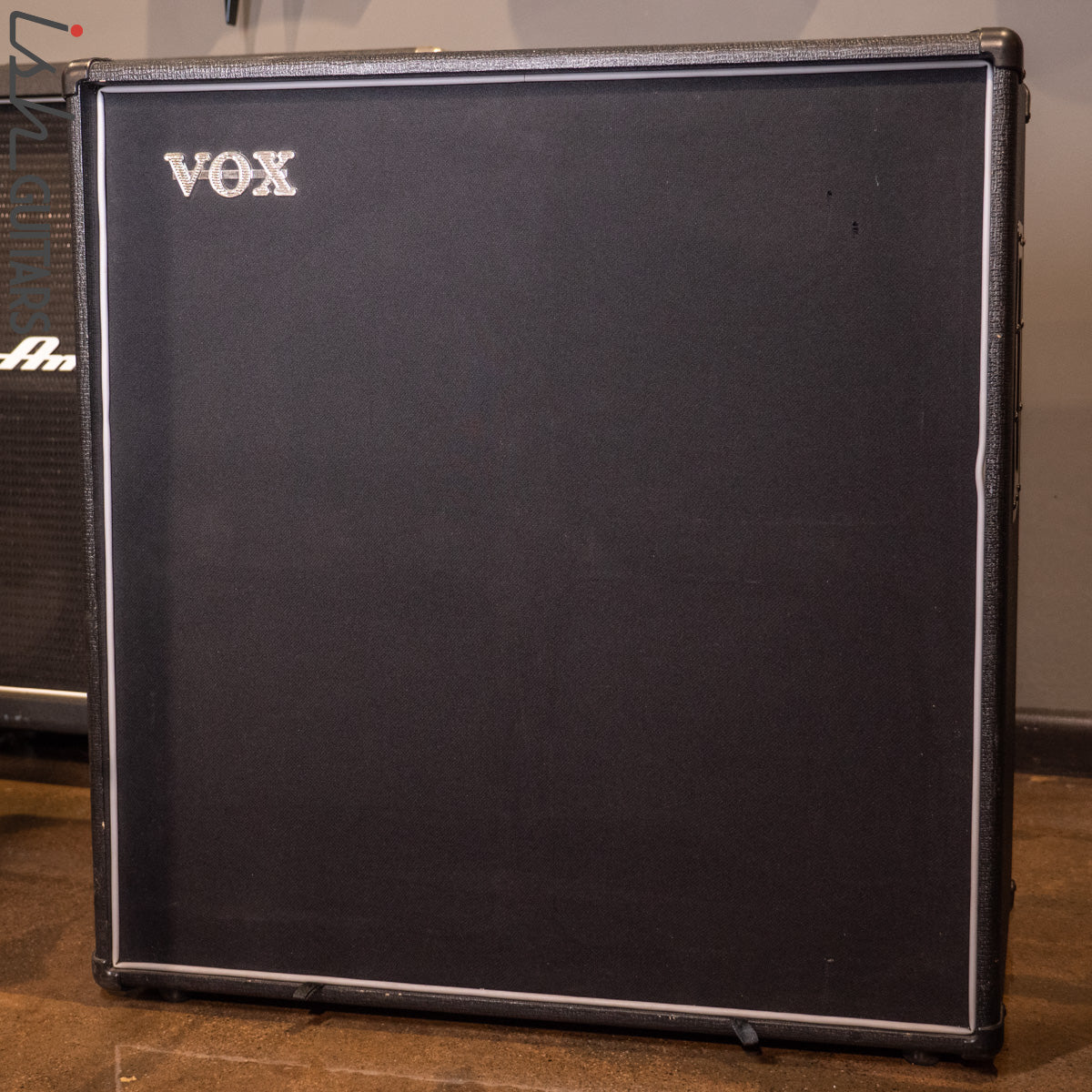 Vox V412BK Cabinet – Ish Guitars