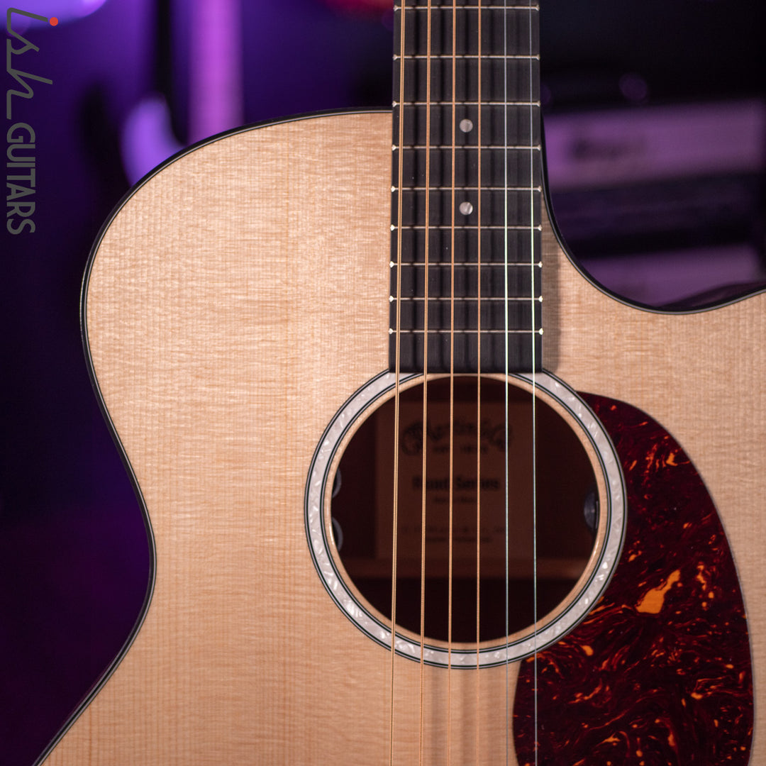 Martin GPC-11E Road Series Grand Performance