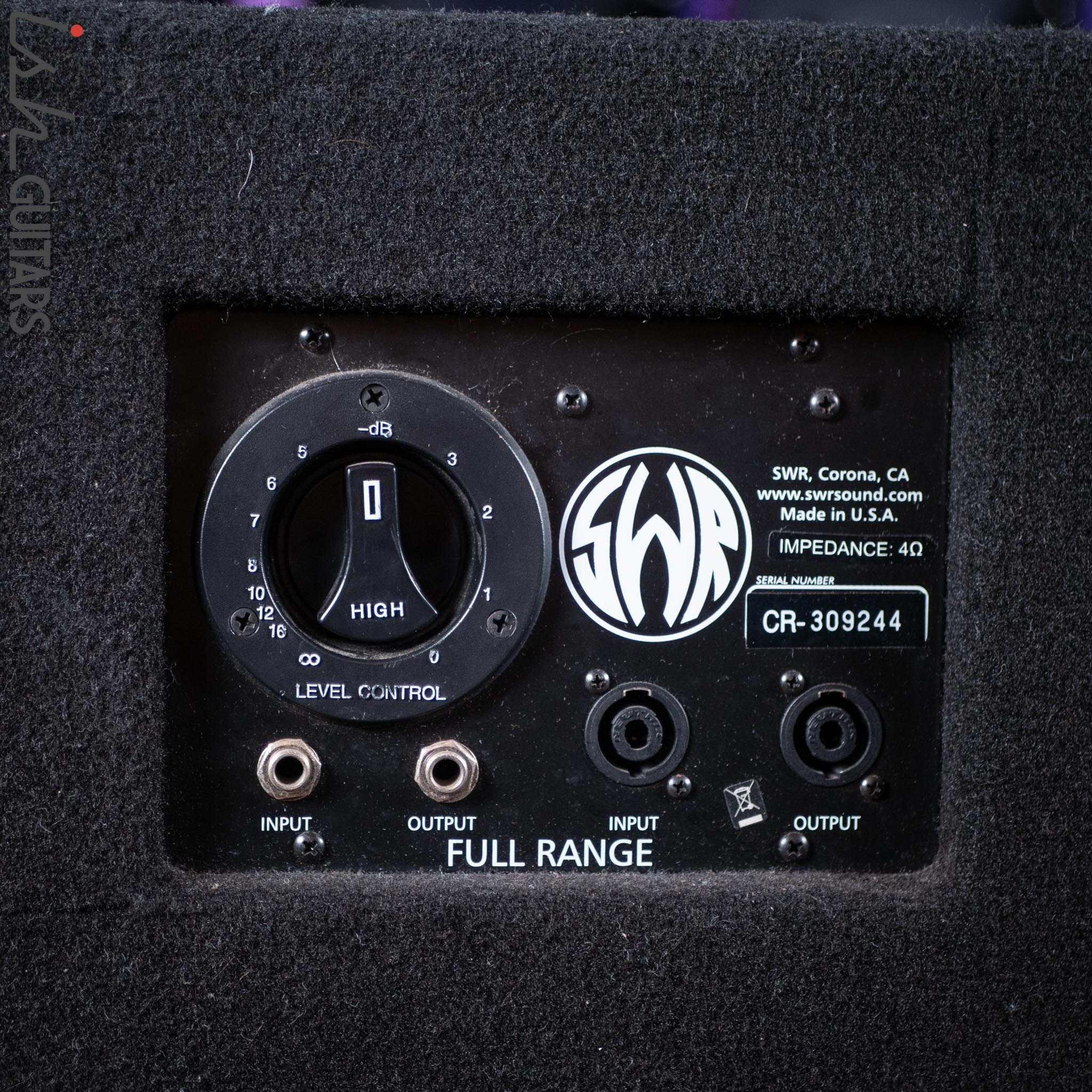 SWR Goliath Jr III 4 Ohm Bass Cabinet Black/Chrome – Ish Guitars