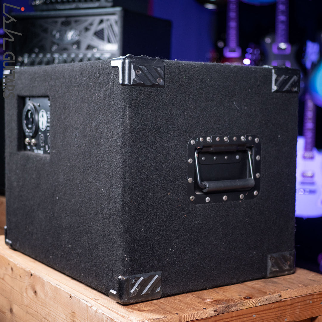SWR Goliath Jr III 4 Ohm Bass Cabinet Black/Chrome
