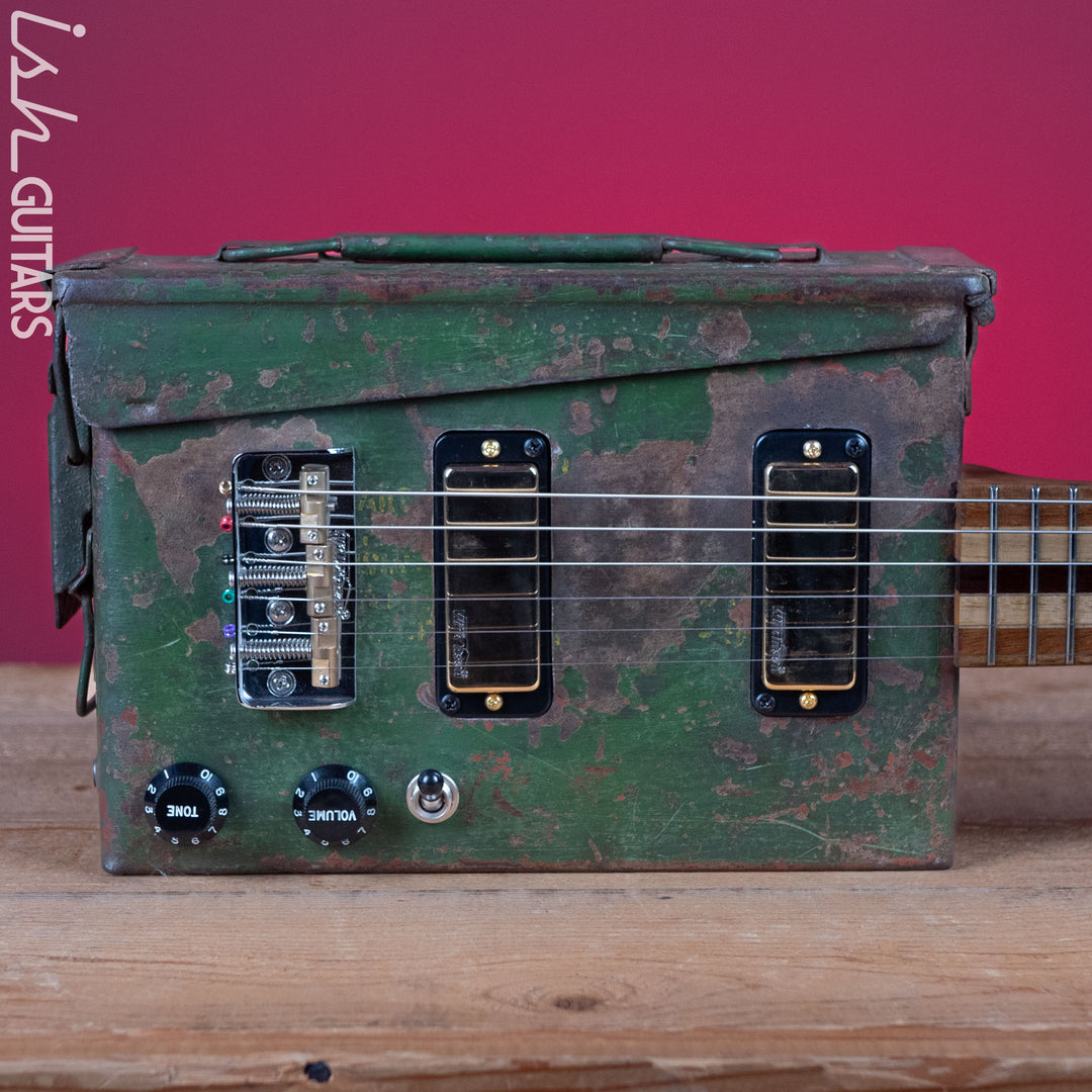 Howlin’ Rooster Ammo Box Short Scale Guitar Army Green