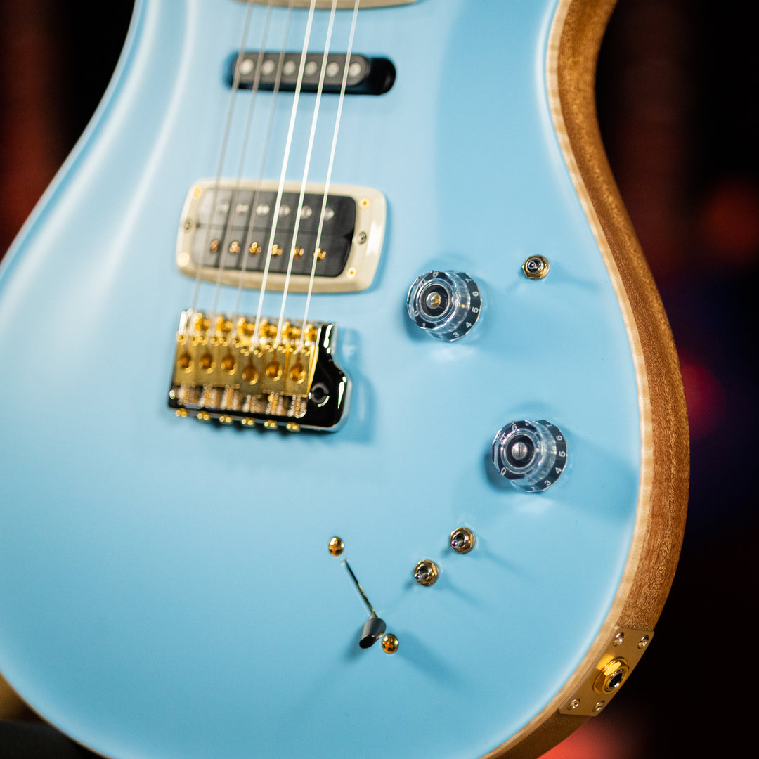 PRS Wood Library Modern Eagle V Satin Powder Blue Brazilian Rosewood Blemished