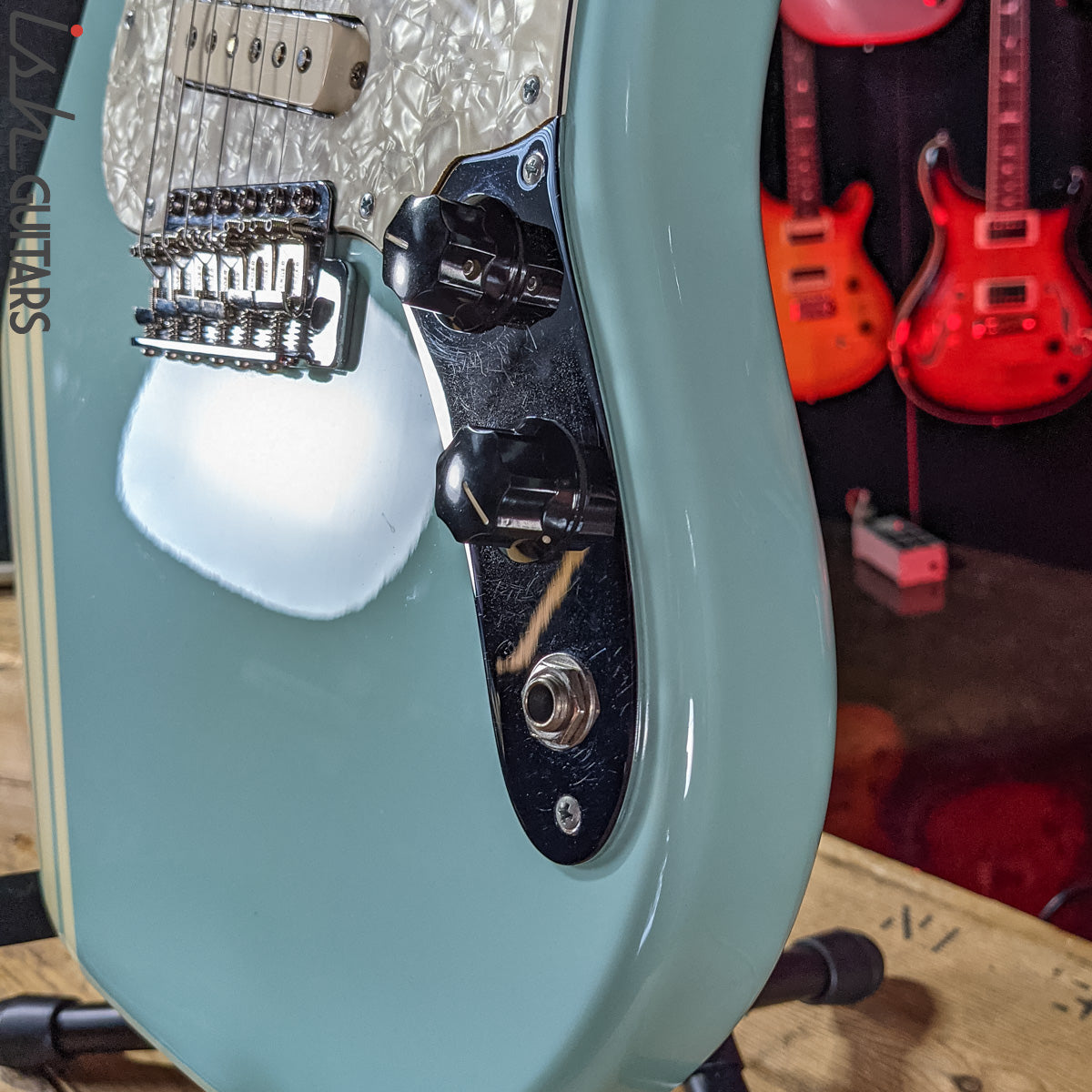 2002-2003 Fender Cyclone II MIM Daphne Blue – Ish Guitars