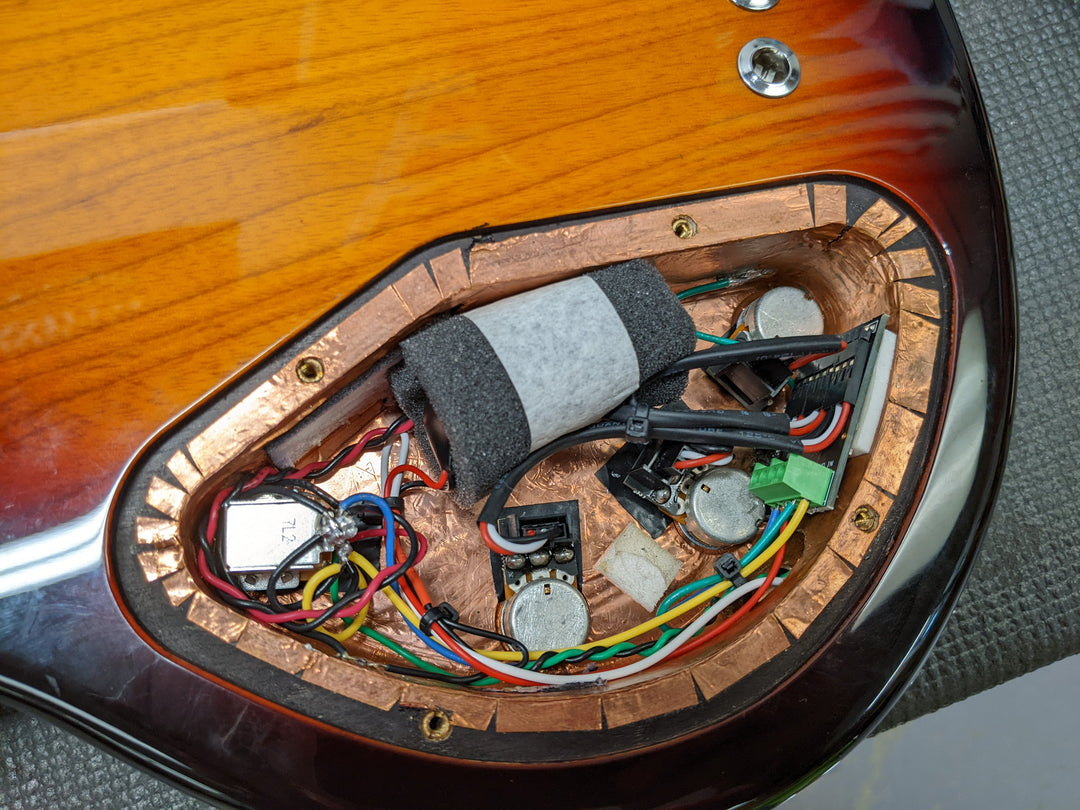 2004 Lakland 44-76 Sunburst Darkstar Pickup Darkglass Preamp