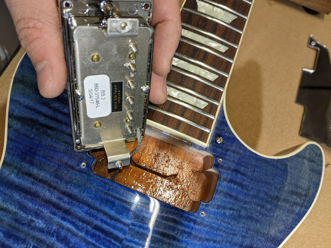 2017 Gibson Custom Shop USA Les Paul Bigsby (Class 5 COA) Faded Blue Flame