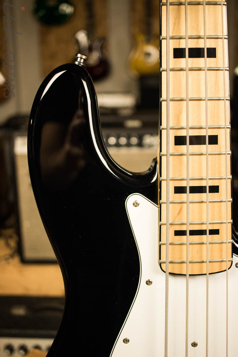 2004 Fender Geddy Lee Jazz Bass