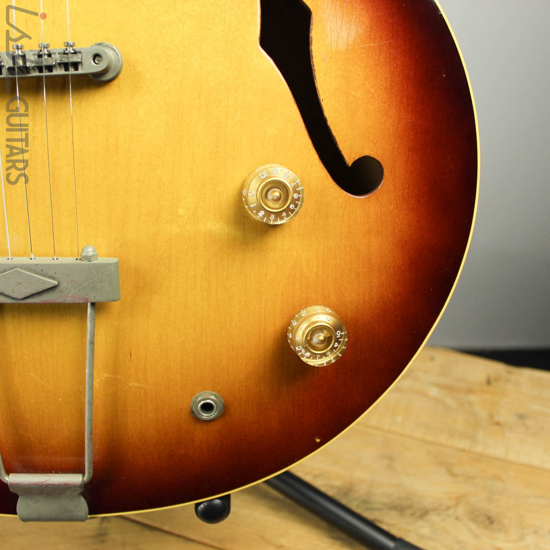 1960 Gibson ES-330 Sunburst Hollowbody Guitar