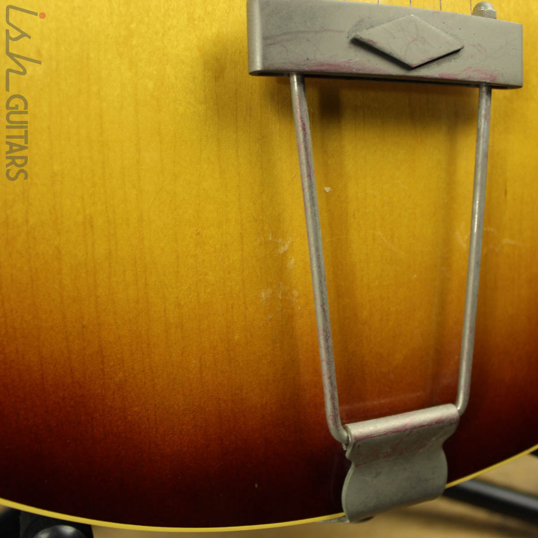 1960 Gibson ES-330 Sunburst Hollowbody Guitar