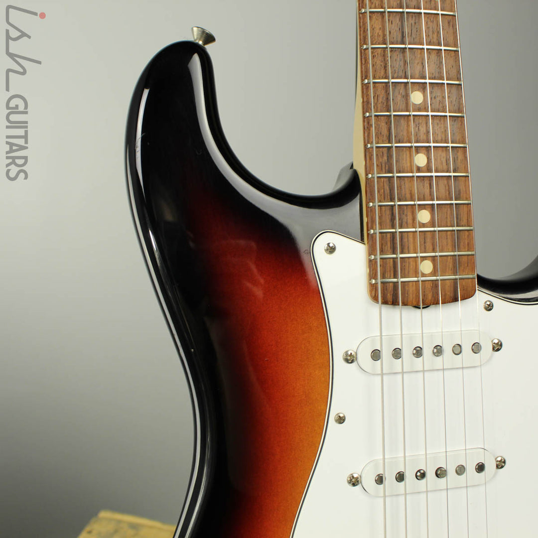 1999 Fender Custom Shop NOS 60’s Style Stratocaster Three Tone Sunburst