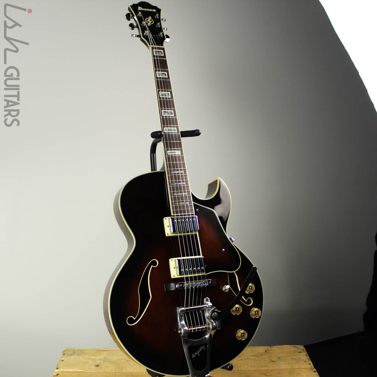2004 Ibanez Artcore AK85-DVS – Ish Guitars
