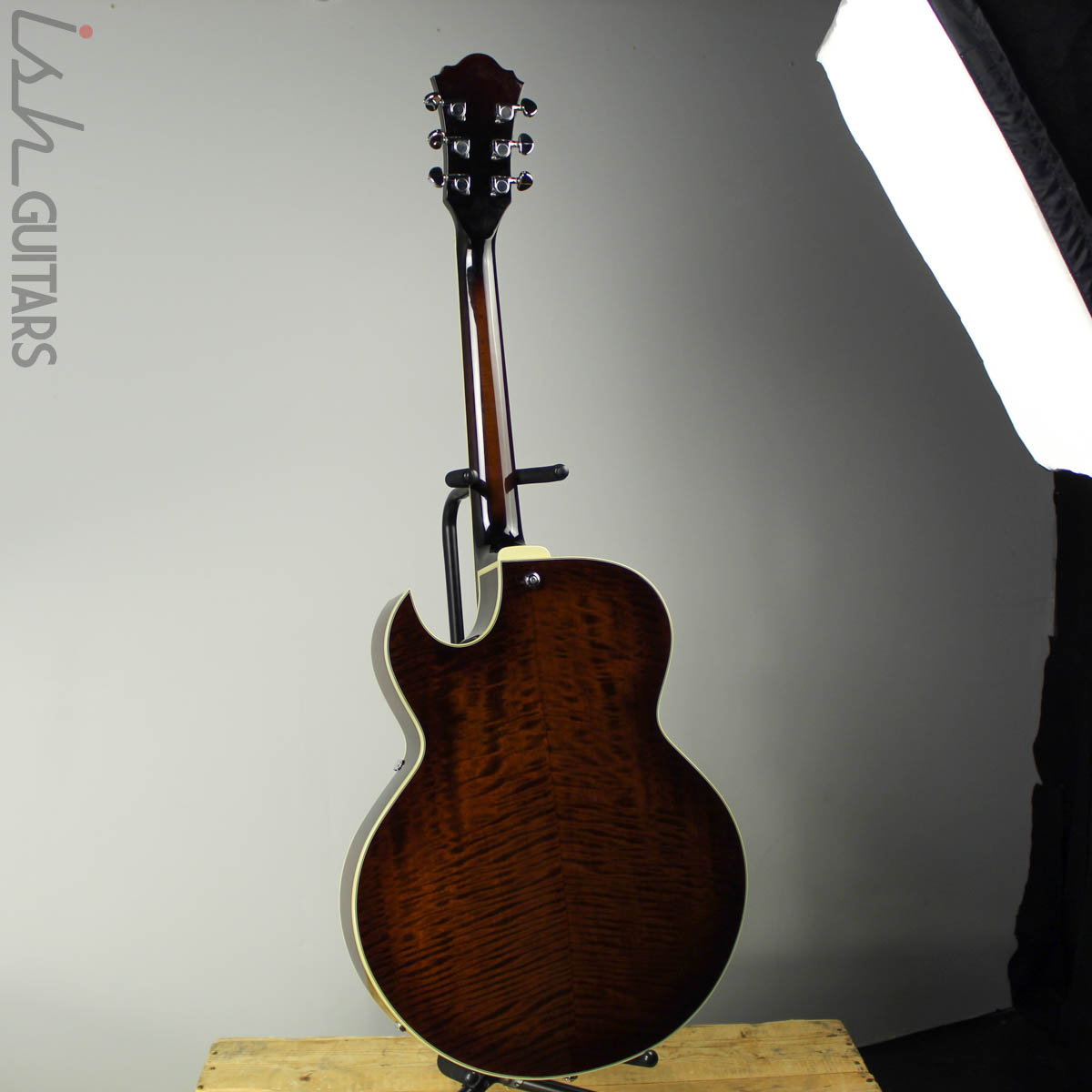 2004 Ibanez Artcore AK85-DVS – Ish Guitars