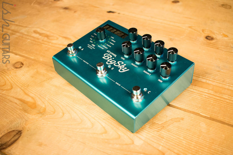 Strymon Big Sky Multidimensional Reverberator Pedal