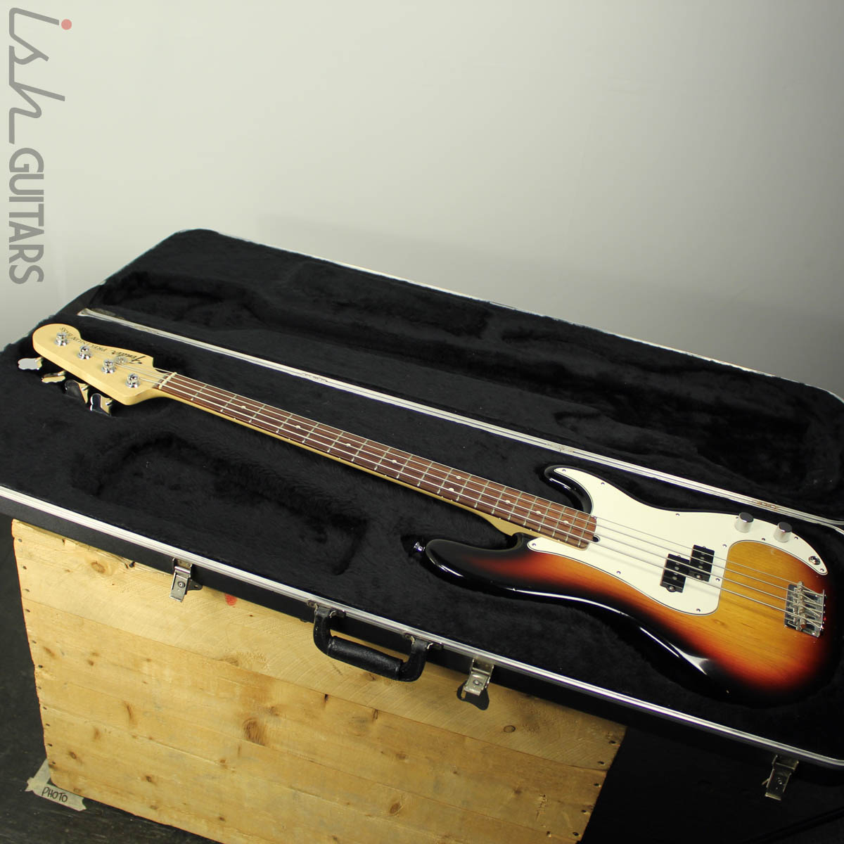 2006 Fender Precision Bass USA – Ish Guitars