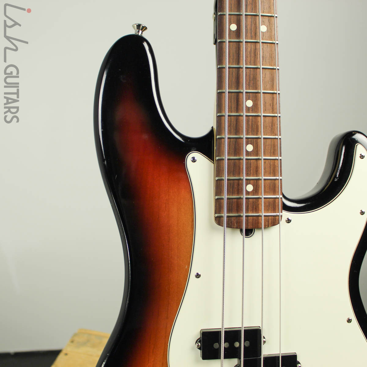 2006 Fender Precision Bass USA – Ish Guitars