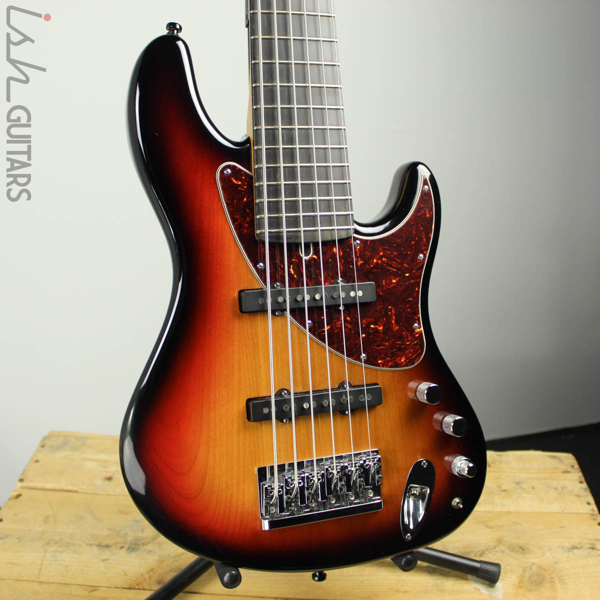 2009 Fender Steve Bailey Jazz Bass 6 String – Ish Guitars