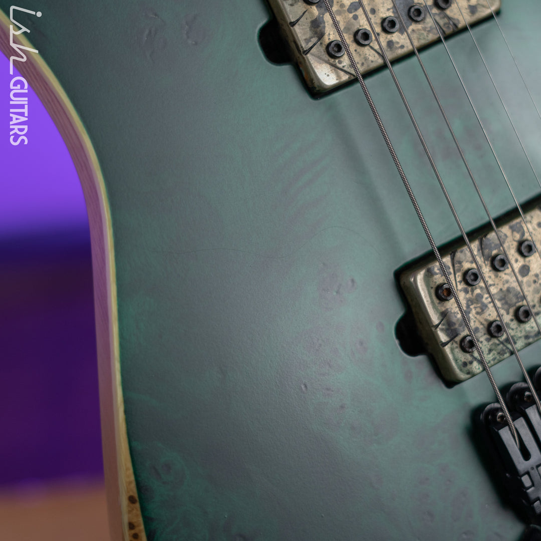 Skervesen Raptor 6 Green Burl